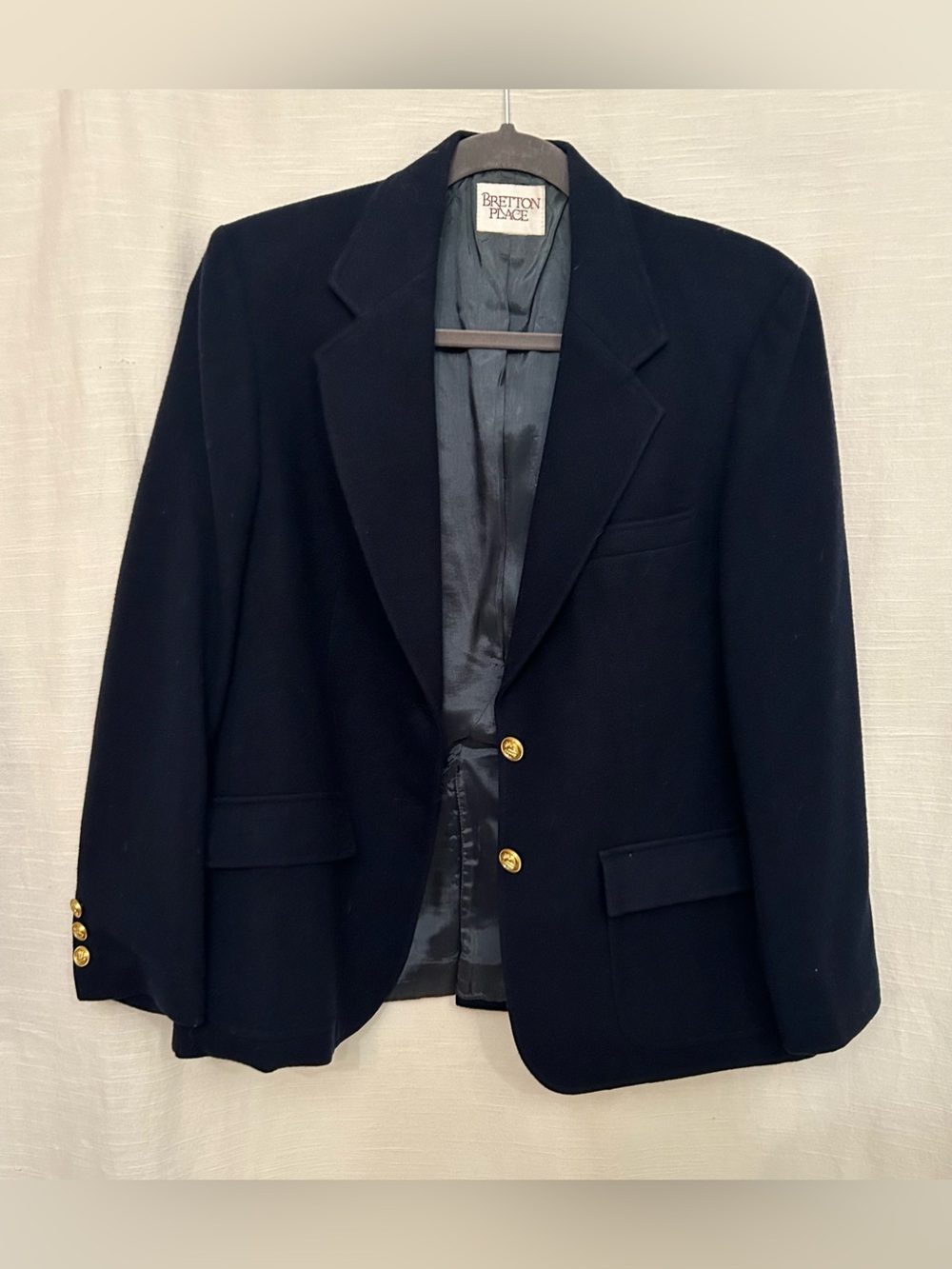 Vintage Bretton Place Women's Navy 100% Wool Blazer with Gold Buttons - Picture 5 of 9